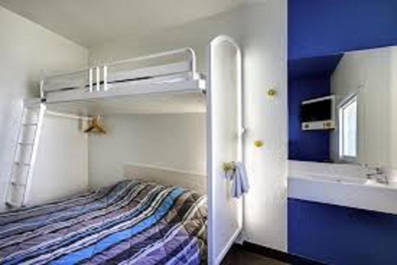 Hotelf1 Saint Malo Dinard La Richardais ภายนอก รูปภาพ